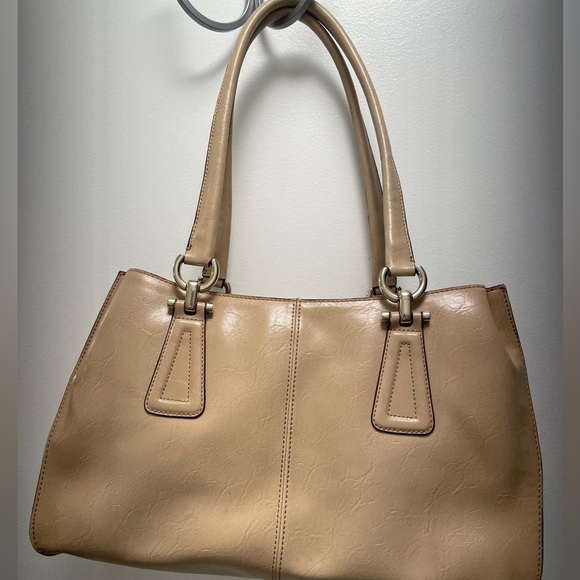 Liz Claiborne beige leather bag great condition - Picture 3 of 11
